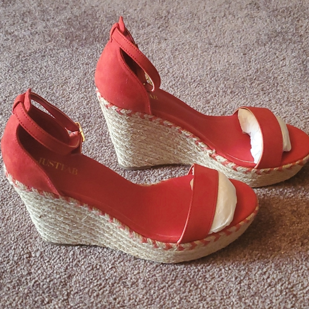 Shoes - Picture 3 of 5